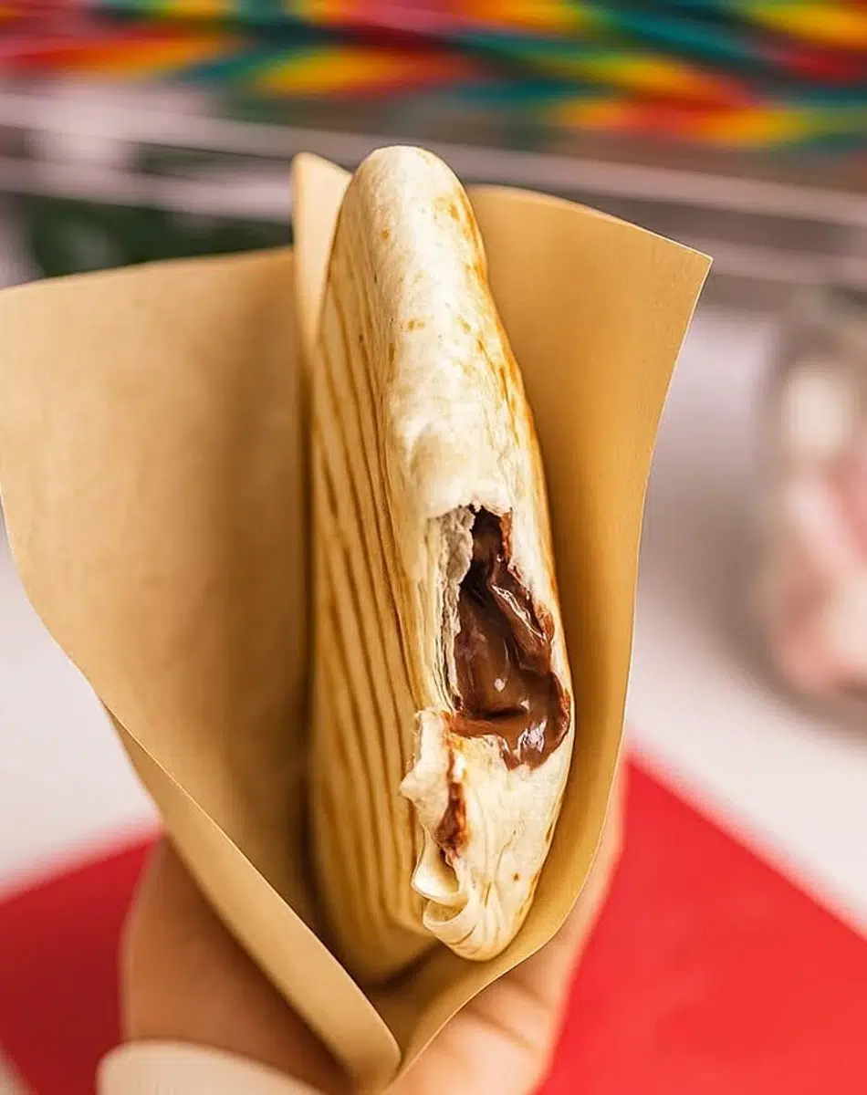 Wrap sucré avec garniture chocolatée.